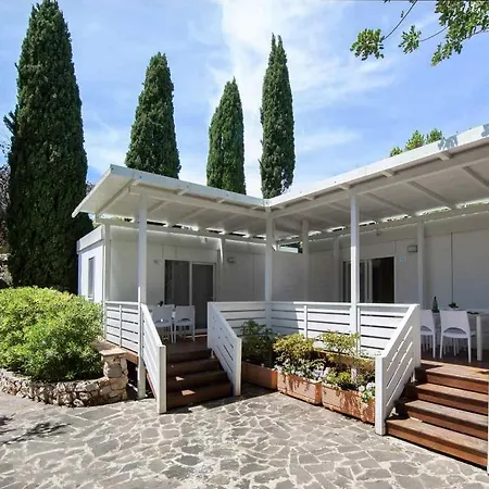 Bahia Blanca Hotel Gaeta Exterior photo